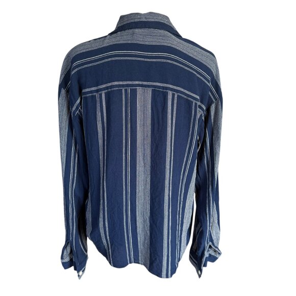 So blue and white striped collared long sleeve button down tie front shirt XL - Picture 4 of 9